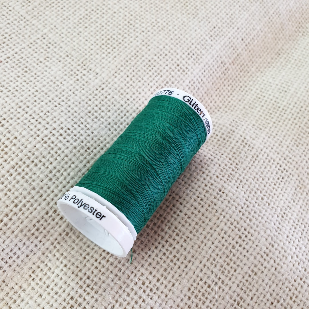 Gutermann 250m Polyester Thread - Col. 402
