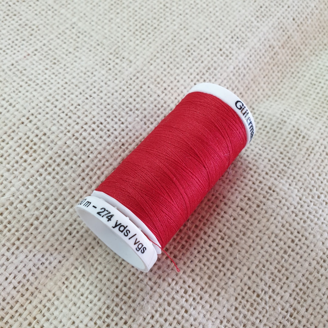 Gutermann 250m Polyester Thread - Col. 156