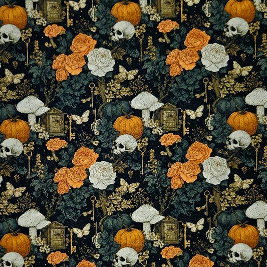 Dark Academia - Skulls and Pumpkins