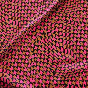 compare product KNIT - Pink Tan Abstract