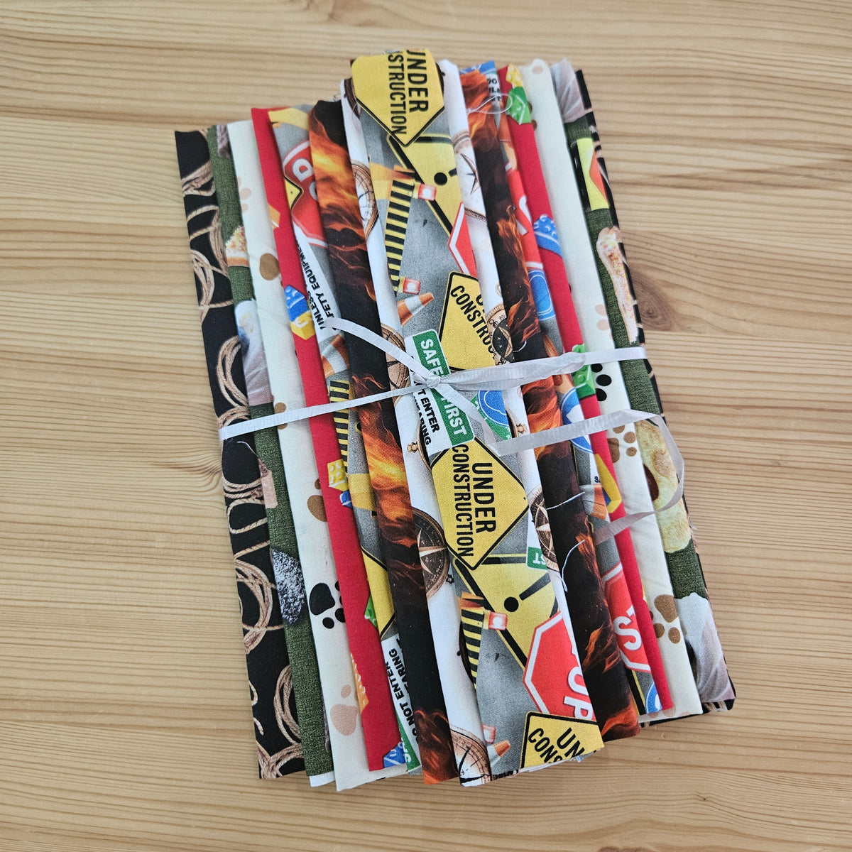 Remnant Craft Fabrics - Novelty Pack