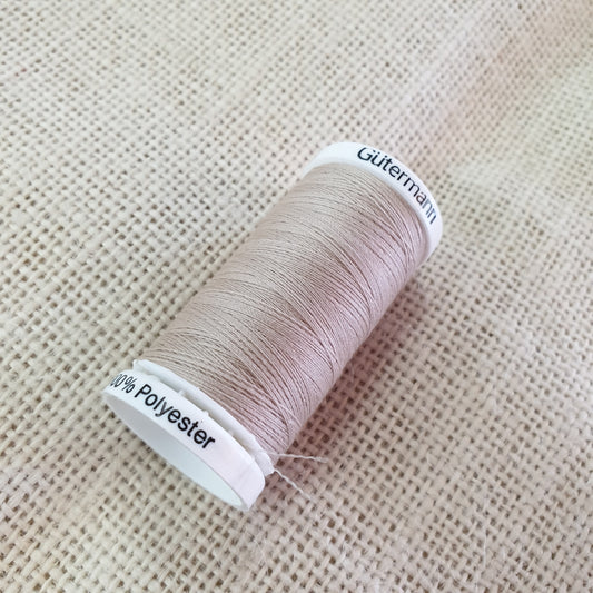 Gutermann 250m Polyester Thread - Col. 722