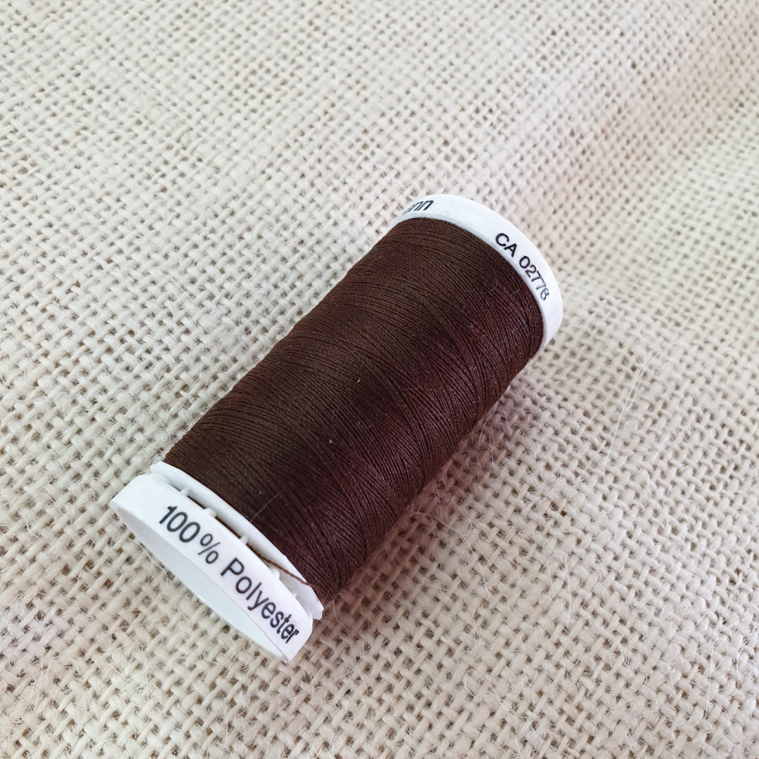 Gutermann 250m Polyester Thread - Col. 694