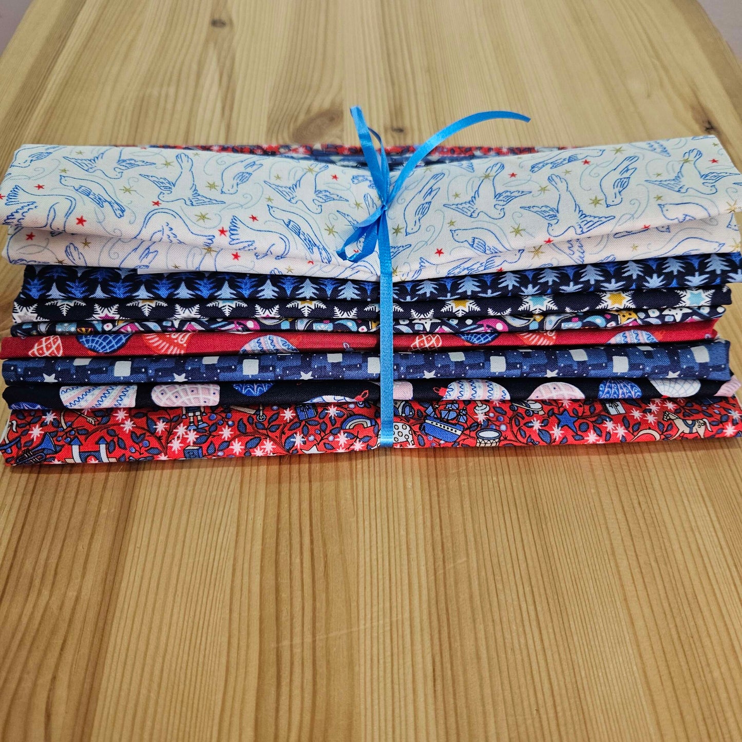Liberty Remnant Craft Fabrics - Liberty Xmas