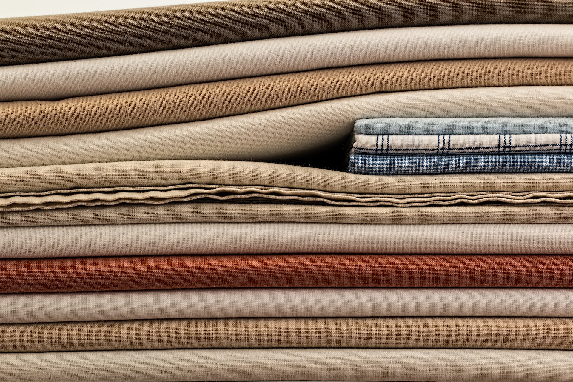 7 Amazing Benefits of Wearing Linen Fabrics